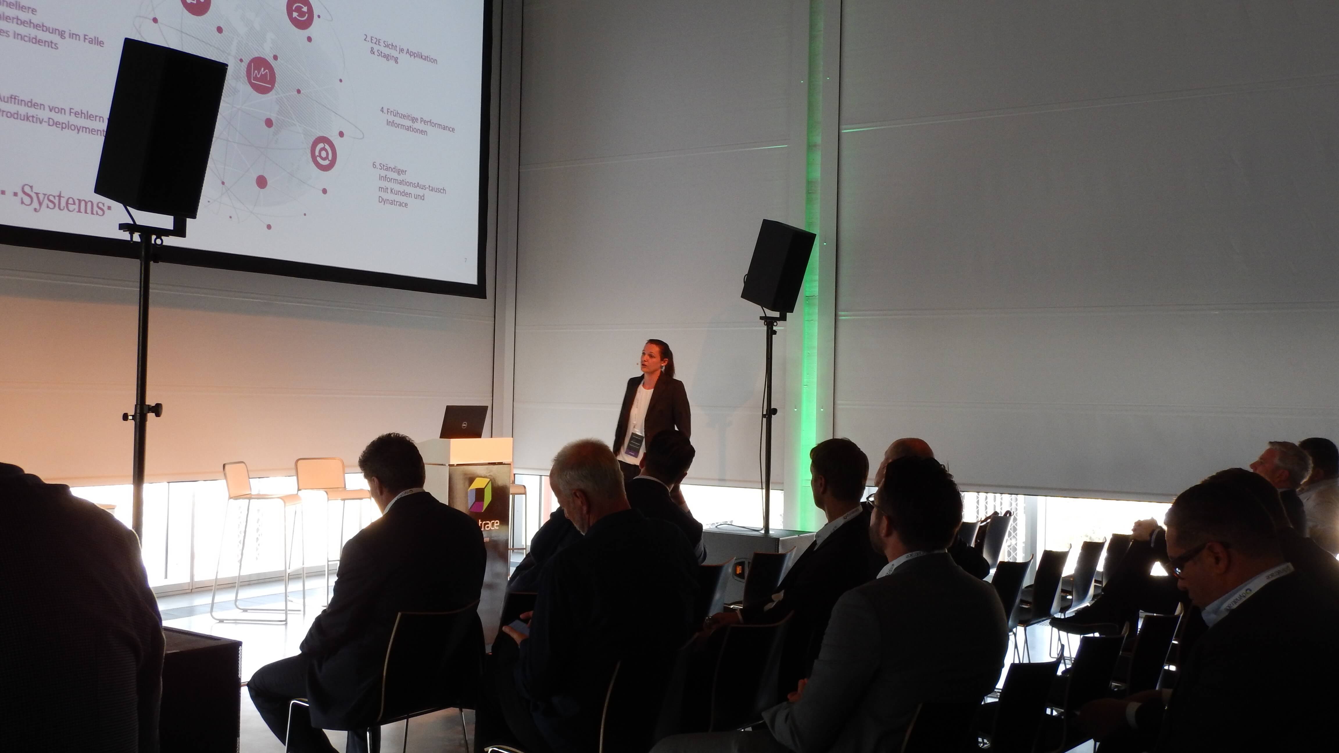 Perform_Munich_10