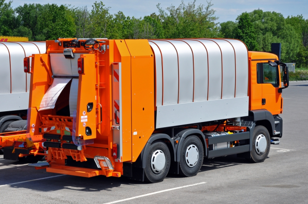 Figure 1: A real Austrian garbage collection vehicle